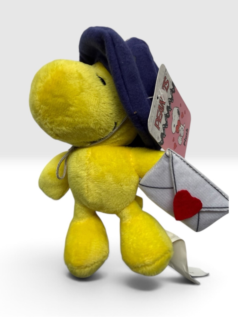 Peanuts Mailman Woodstock 2026 - 4” - No Cancels